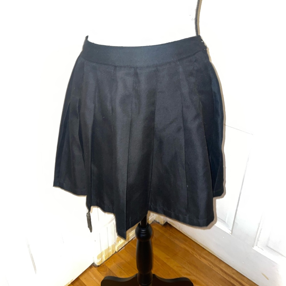 Black Pleated Tennis Skirt